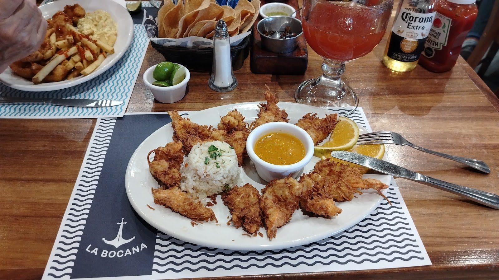 La Bocana Villa de Pozos — Seafood in San Luis Potosí