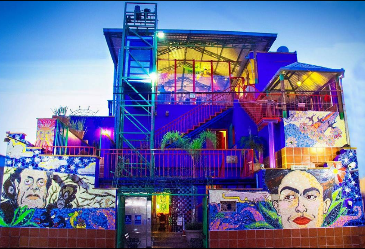 Restaurants with Playgrounds