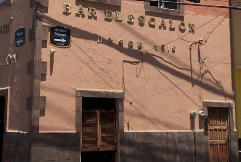 7 Bares Historical Tour
